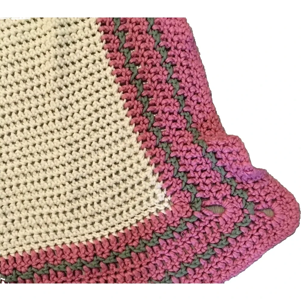 Tweety Bird Vtg Handmade Knit Crochet Baby‎ Blanket Throw Nursery 40